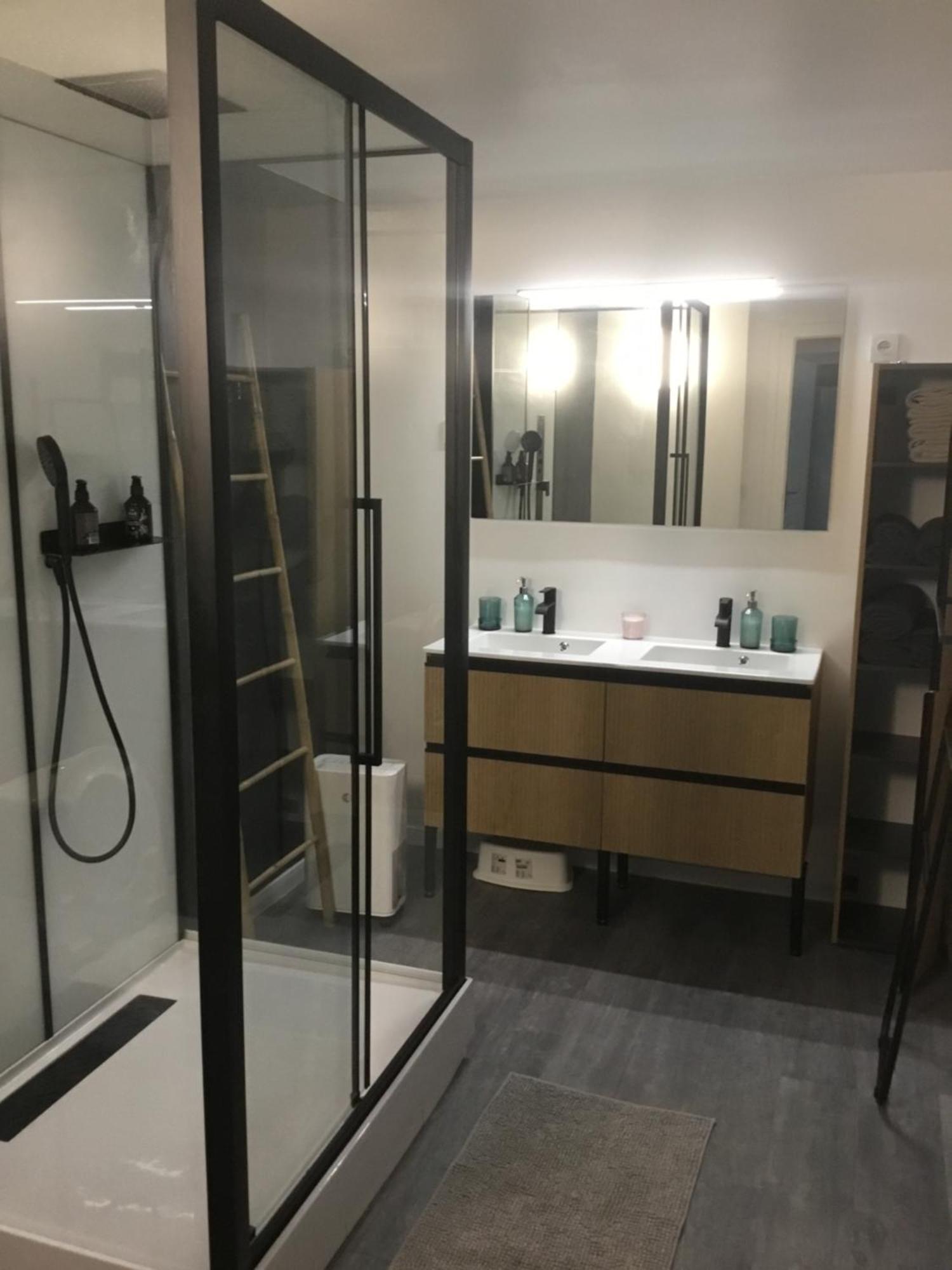 Bel Appartement Renove - Place Du Palais Avec Parking Bordeaux Esterno foto