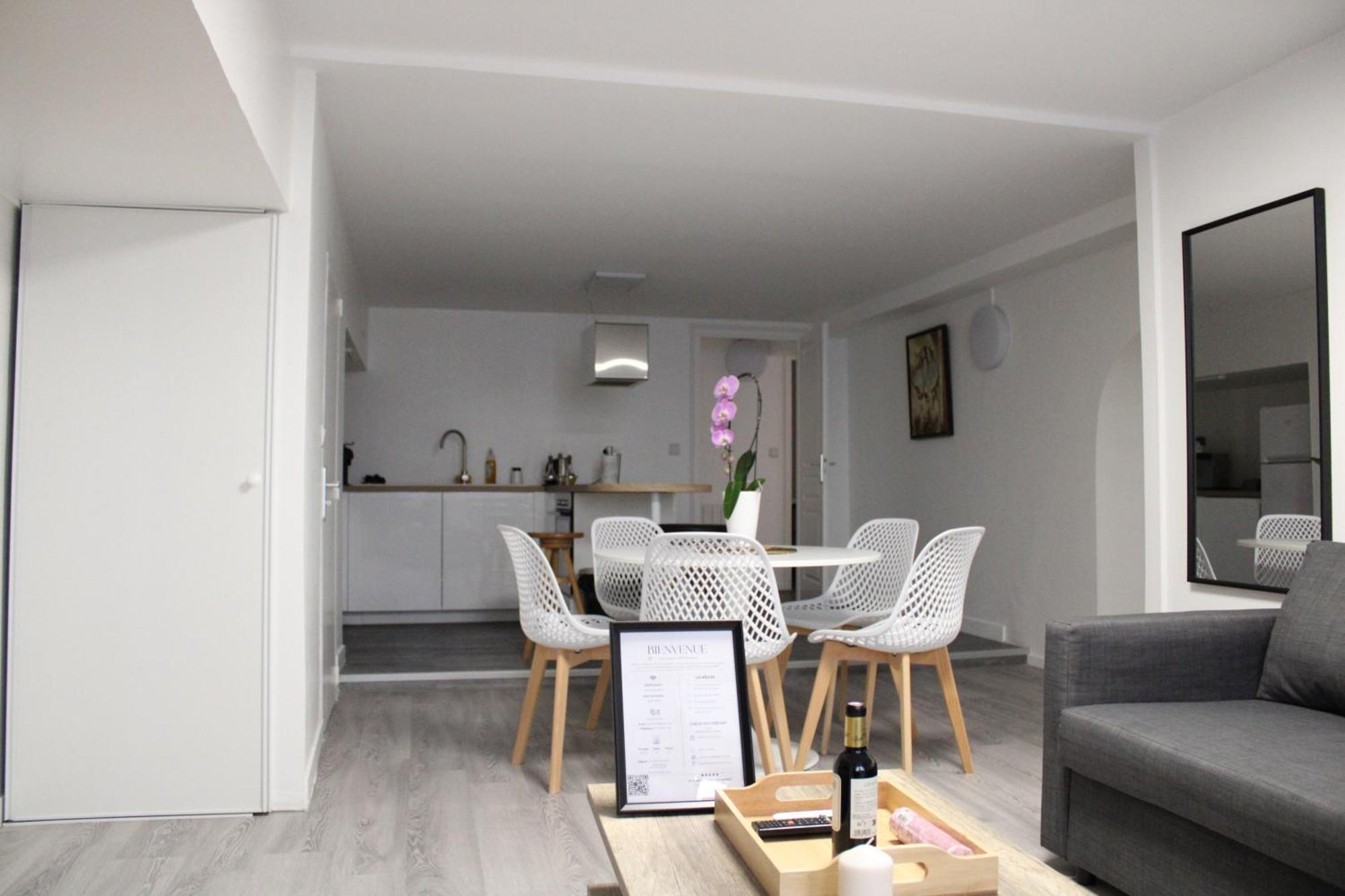 Bel Appartement Renove - Place Du Palais Avec Parking Bordeaux Esterno foto