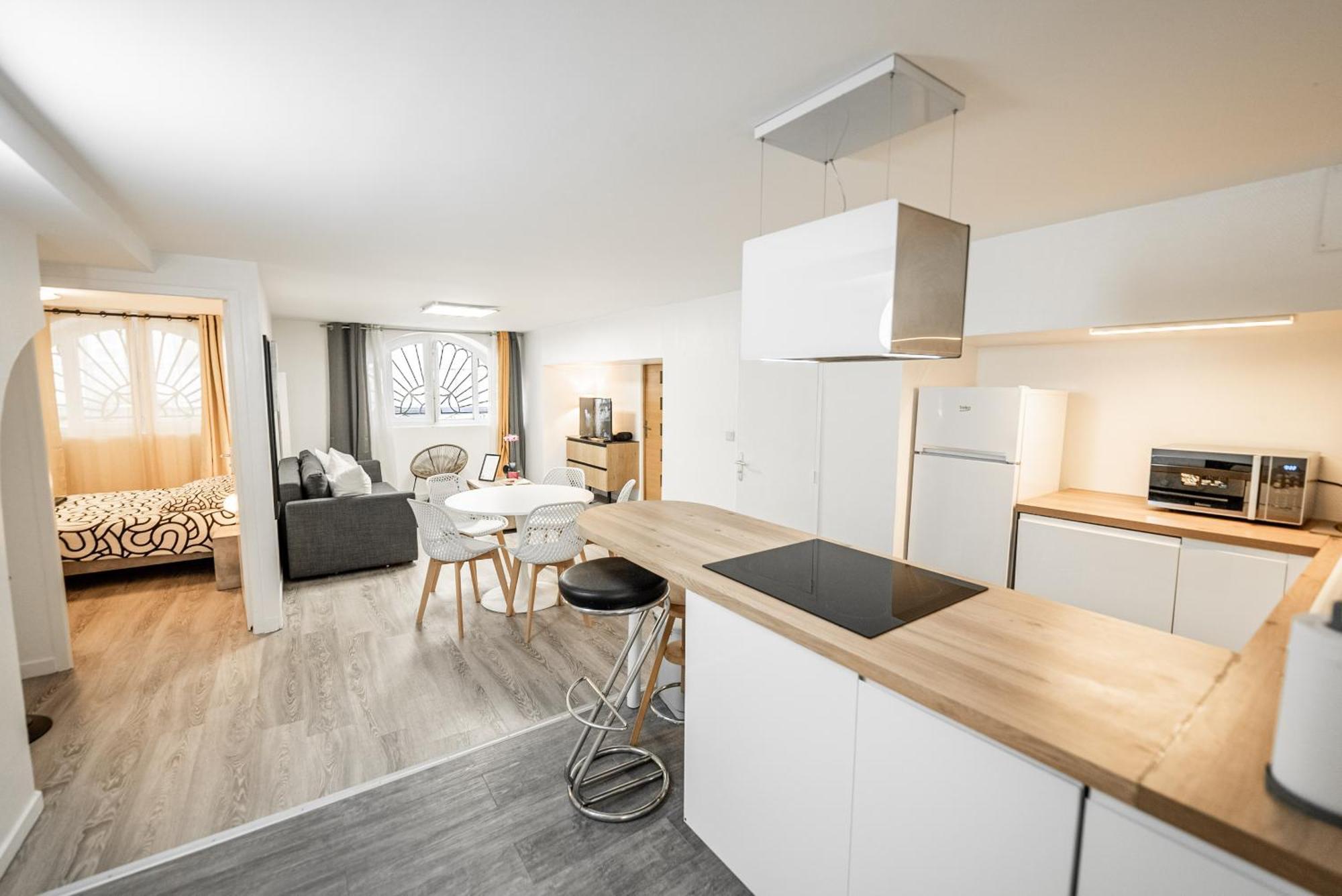 Bel Appartement Renove - Place Du Palais Avec Parking Bordeaux Esterno foto